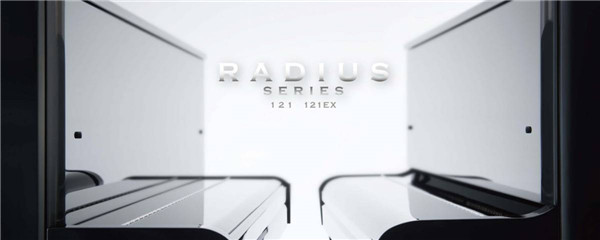 RADIUS系列立式鋼琴