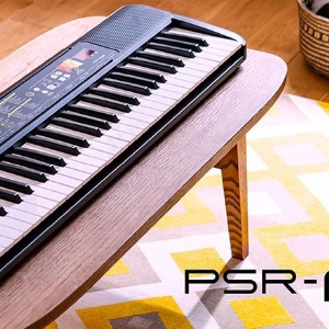 PSR-F52電子琴