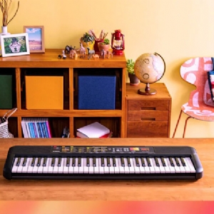 PSR-F52電子琴